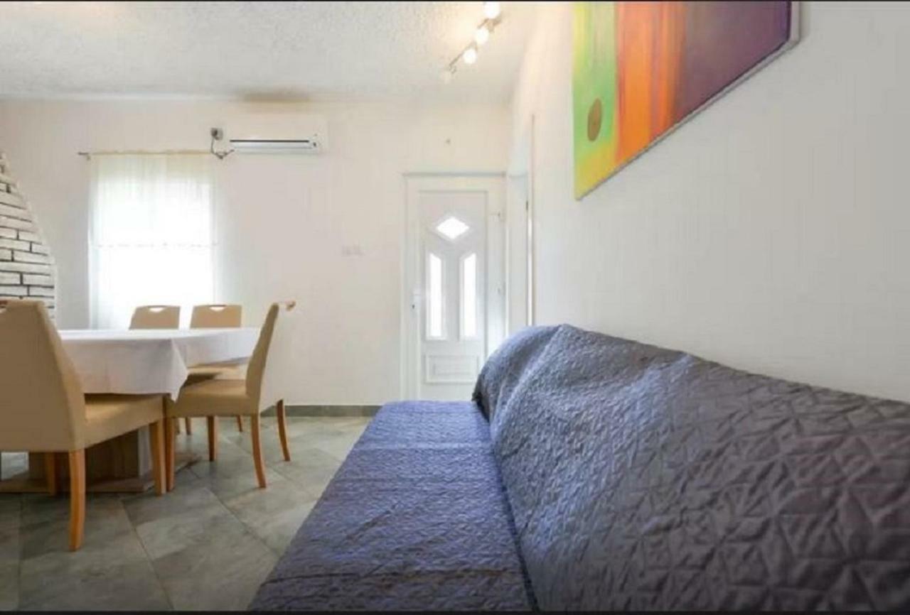 נין Marija Apartment מראה חיצוני תמונה